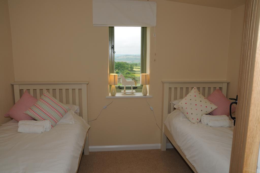 Wyke Farm Otel Axminster Dış mekan fotoğraf